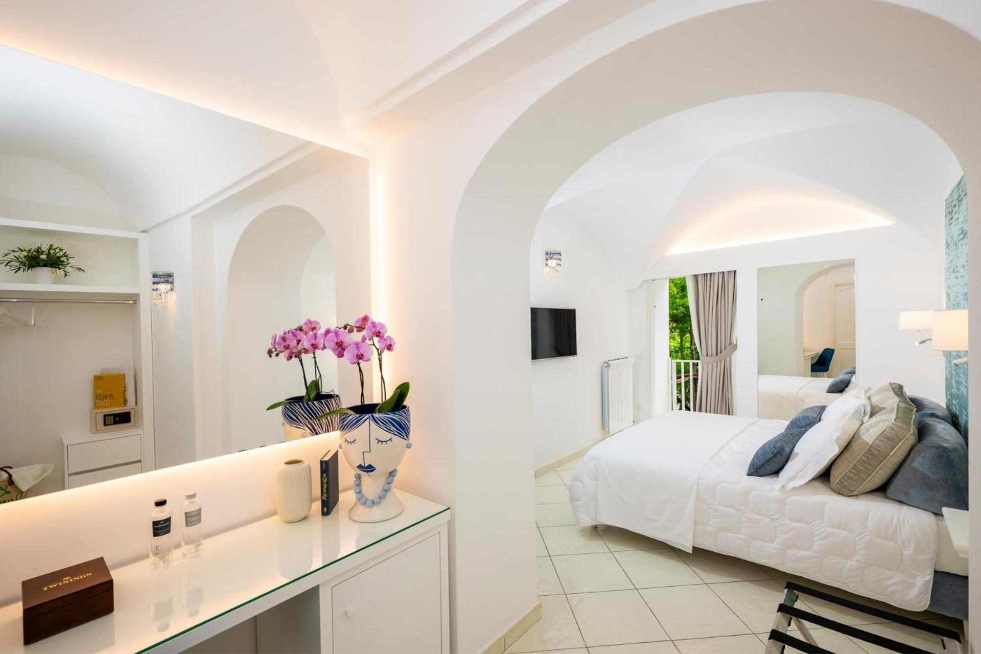 La Divina Amalfi Coast Bed & Breakfast Praiano Exterior photo